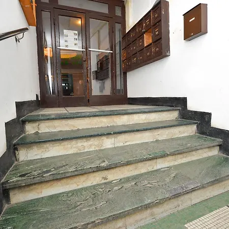 Leisure & Business Embassy * Bucharest
